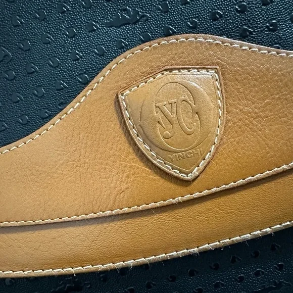 VINTAGE BLACK AND BROWN CLUTCH - Picture 3 of 6